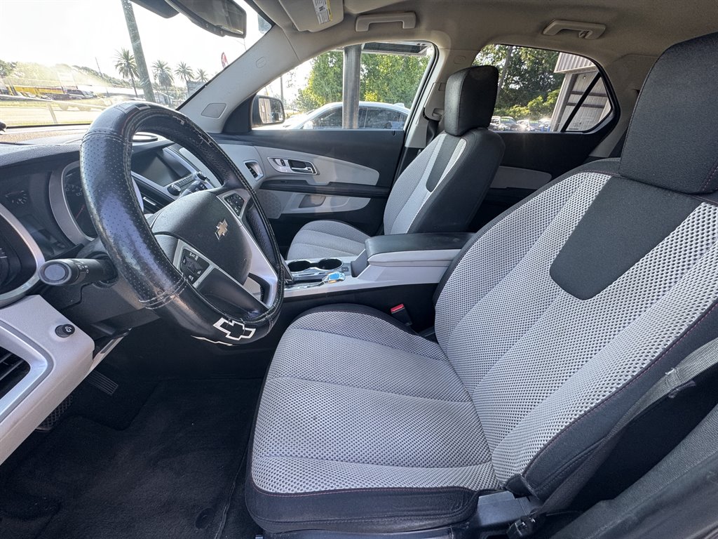 2015 Chevrolet Equinox - $8,900