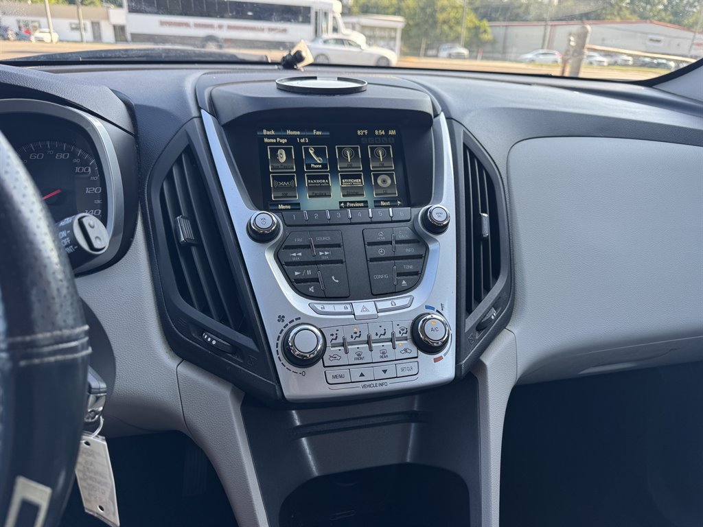 2015 Chevrolet Equinox - $8,900