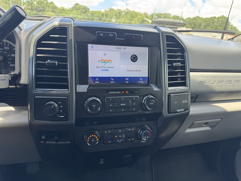 2022 Ford F-350 - $39,900