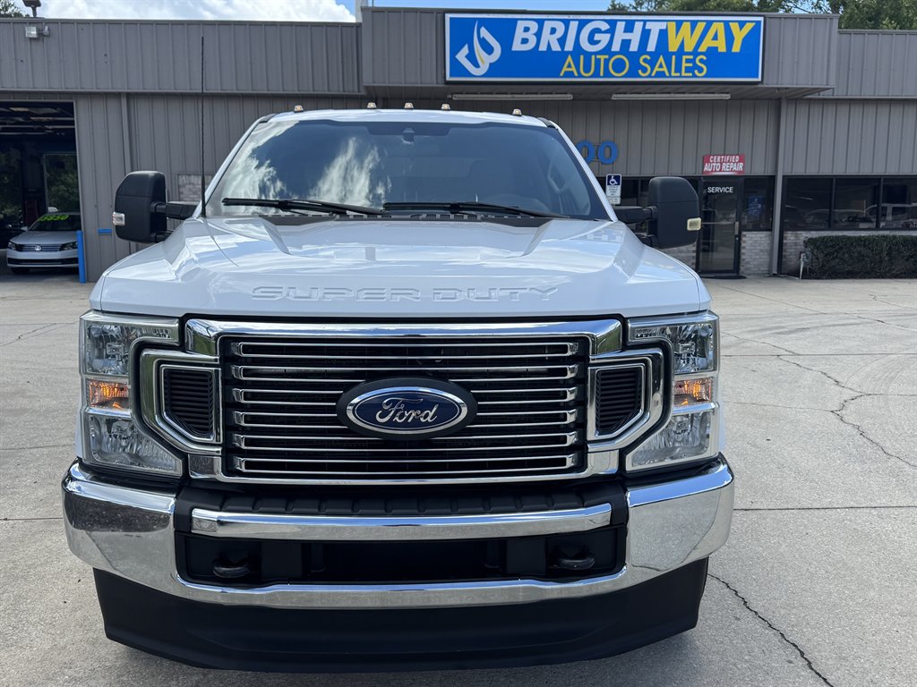 2022 Ford F-350 - $39,900