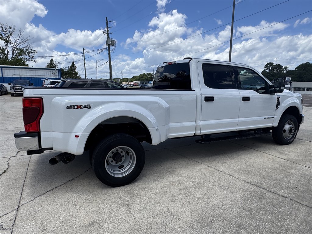 2022 Ford F-350 - $39,900