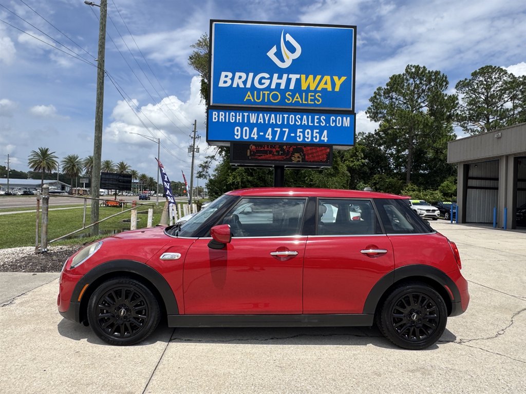 2020 MINI Hardtop - $15,900