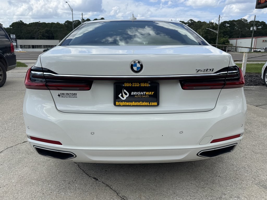 2020 BMW 740i - $24,900