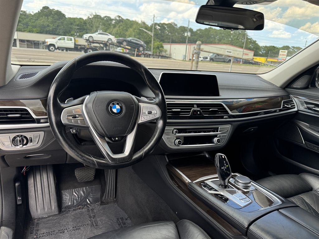2020 BMW 740i - $24,900