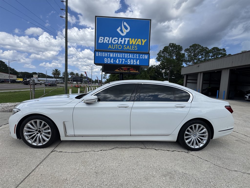2020 BMW 740i - $24,900