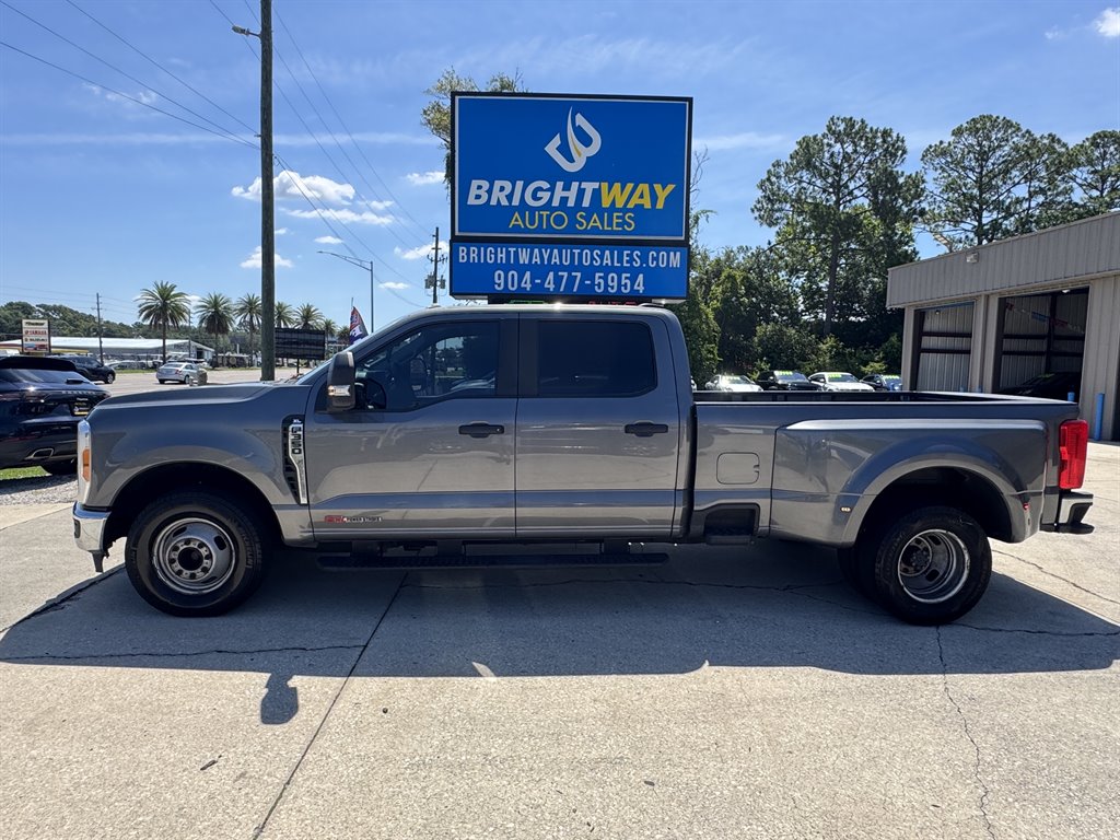 2023 Ford F-350 - $49,900