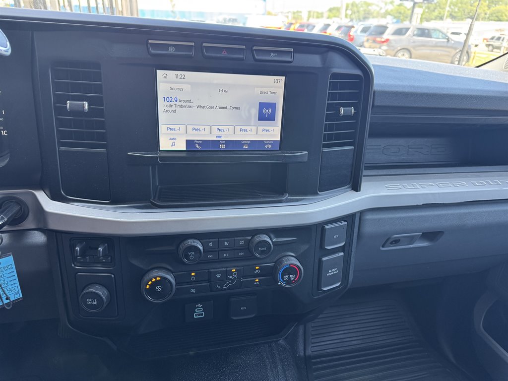 2023 Ford F-350 - $49,900