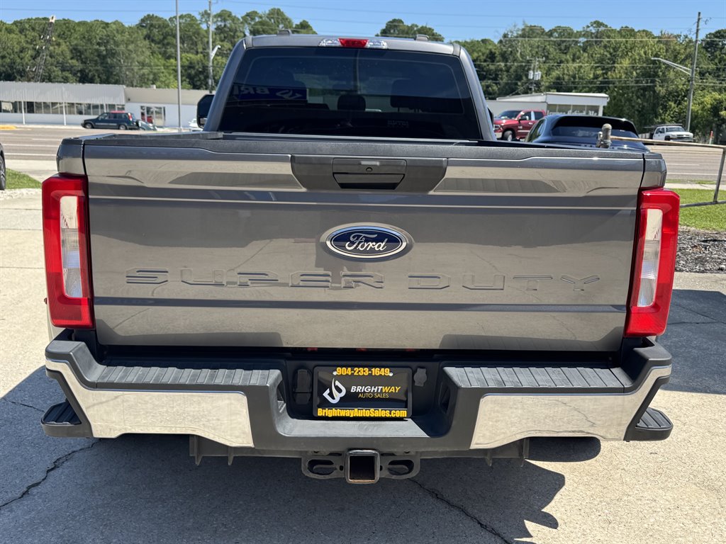 2023 Ford F-350 - $49,900