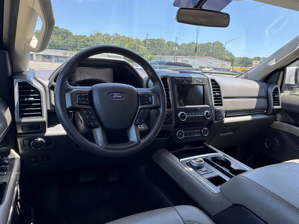 2018 Ford Expedition - $19,900