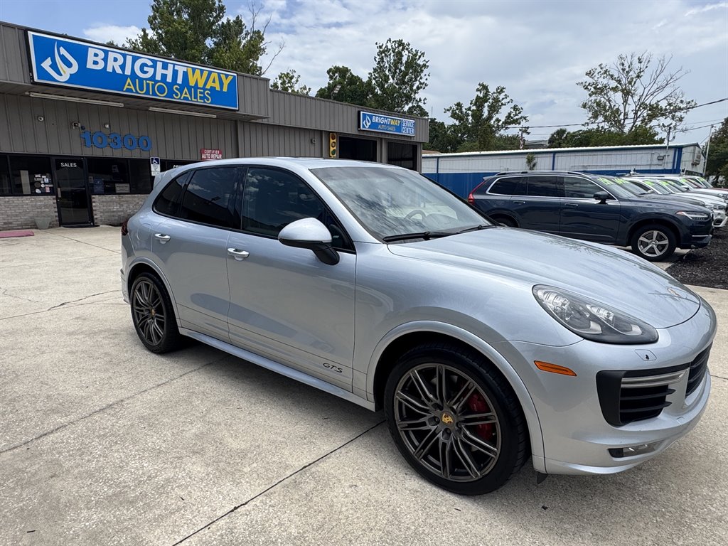 2018 Porsche Cayenne - $26,500