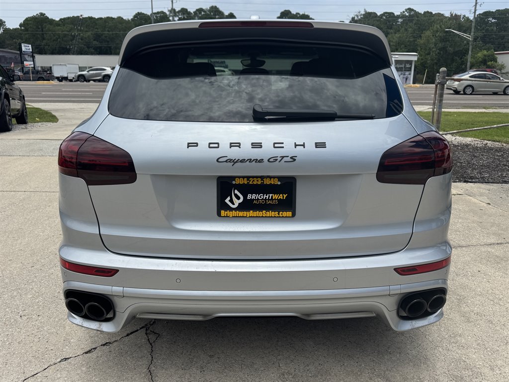 2018 Porsche Cayenne - $26,500