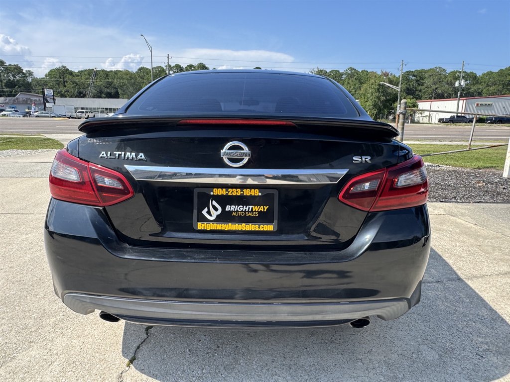 2017 Nissan Altima - $8,900