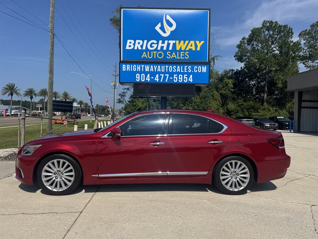 2014 Lexus LS - $17,900