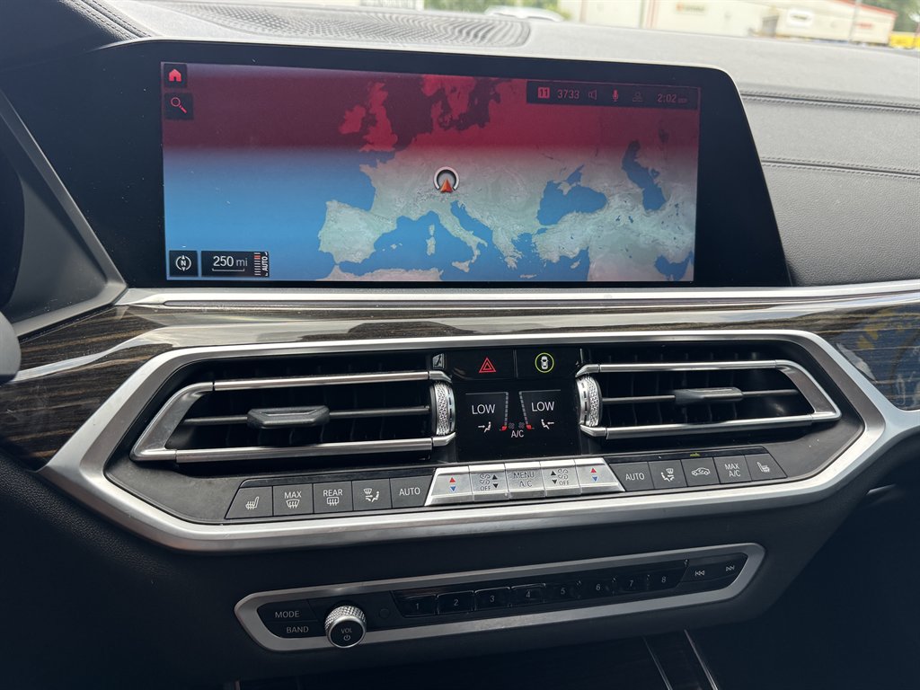 2019 BMW X7 - $25,900