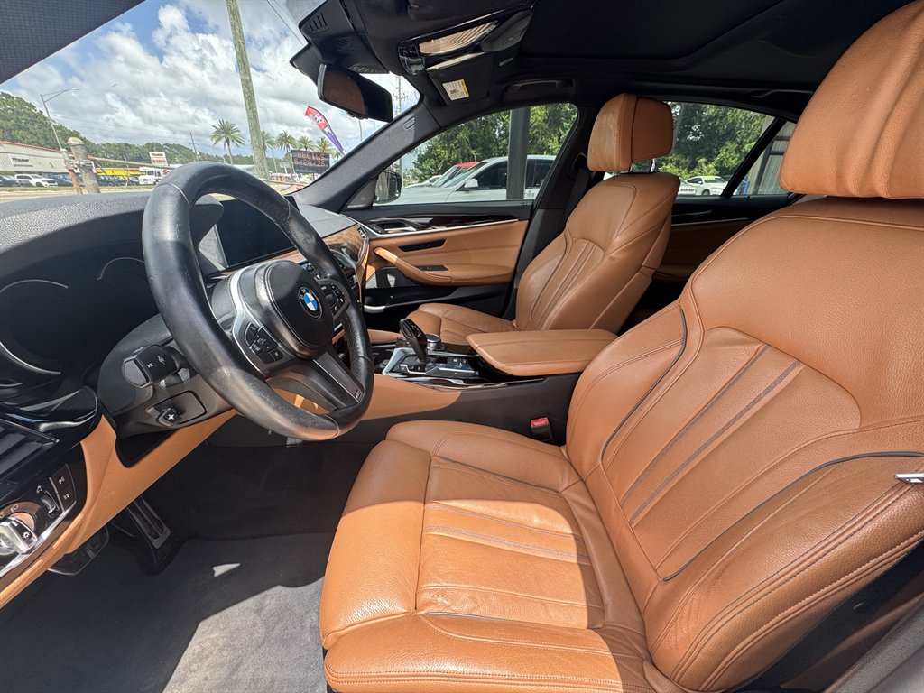 2019 BMW 530i - $16,900