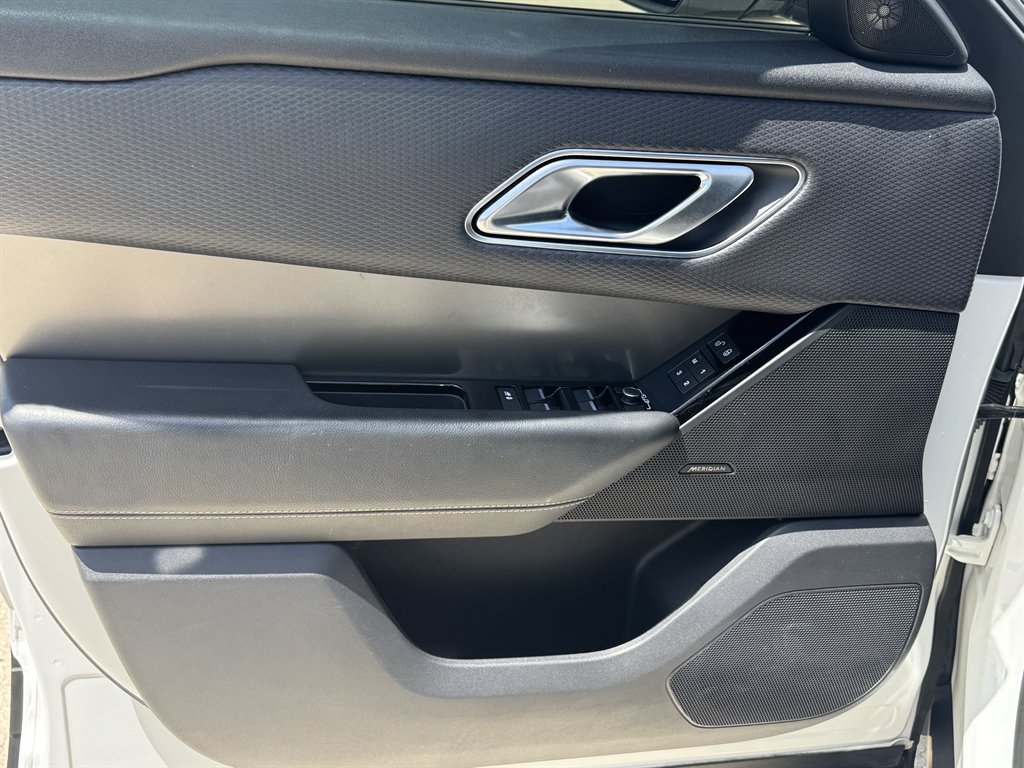 2020 Land Rover Range Rover Velar - $20,900