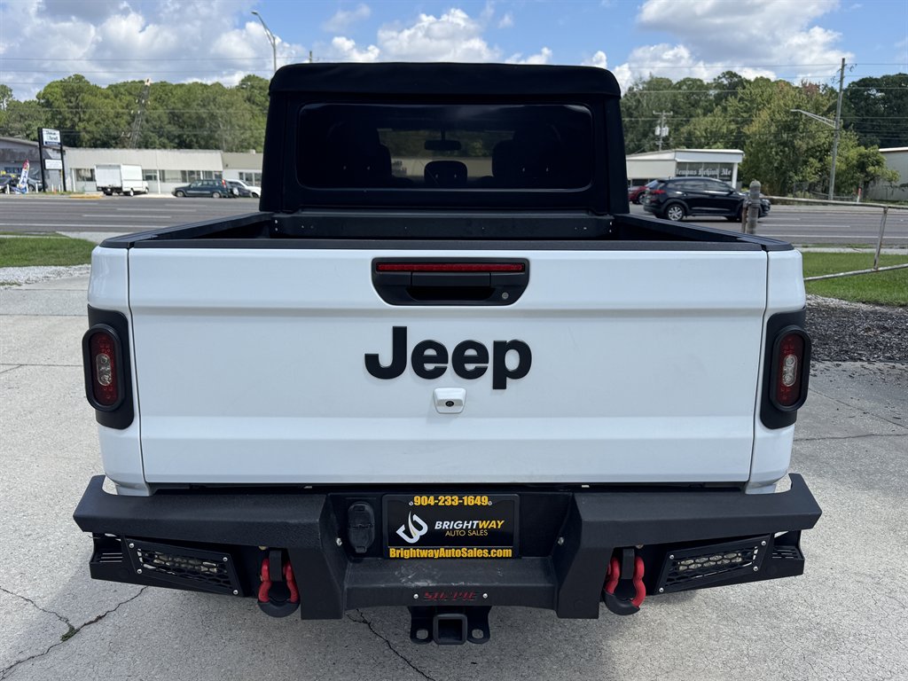 2021 Jeep Gladiator - $22,900