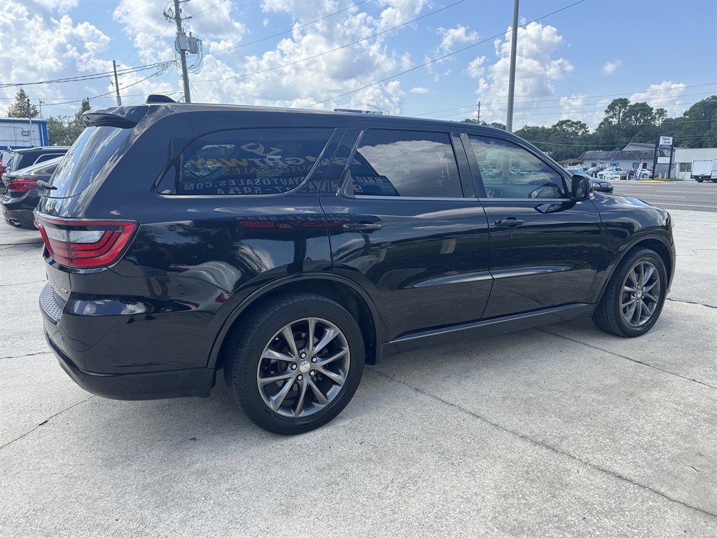 2017 Dodge Durango - $13,900