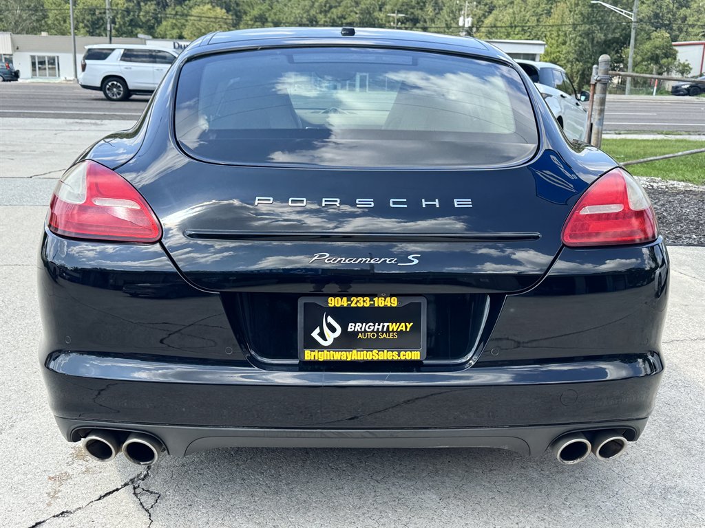 2013 Porsche Panamera - $18,900