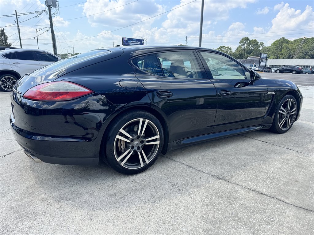 2013 Porsche Panamera - $18,900