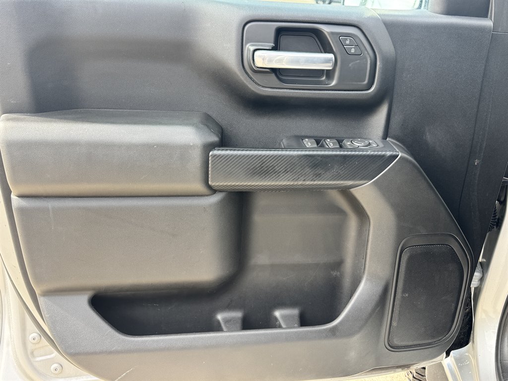 2019 Chevrolet Silverado - $24,900