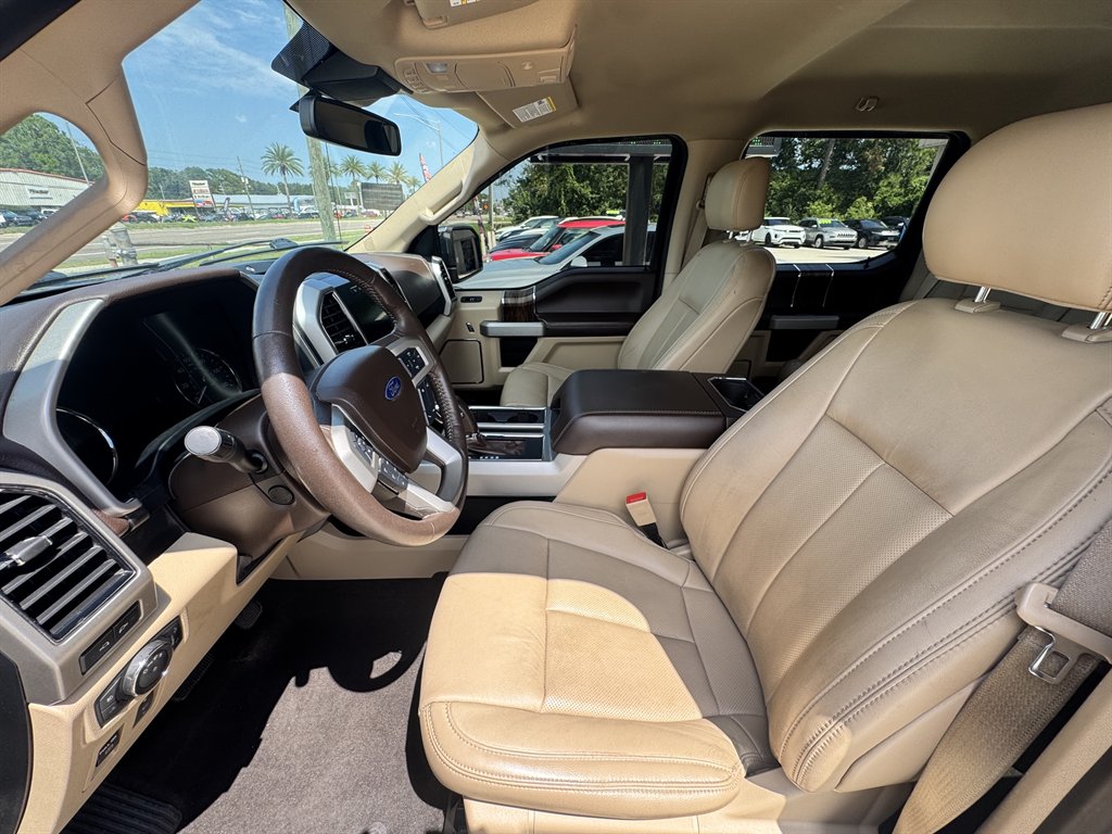 2019 Ford F-150 - $26,900