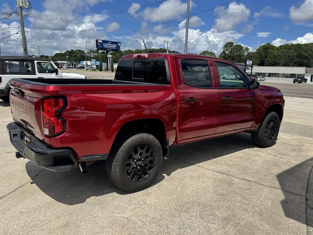 2026 Chevrolet Colorado - $32,900