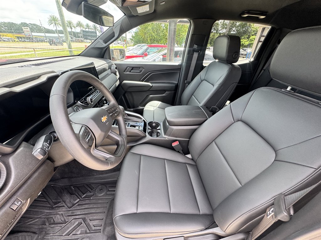2026 Chevrolet Colorado - $32,900
