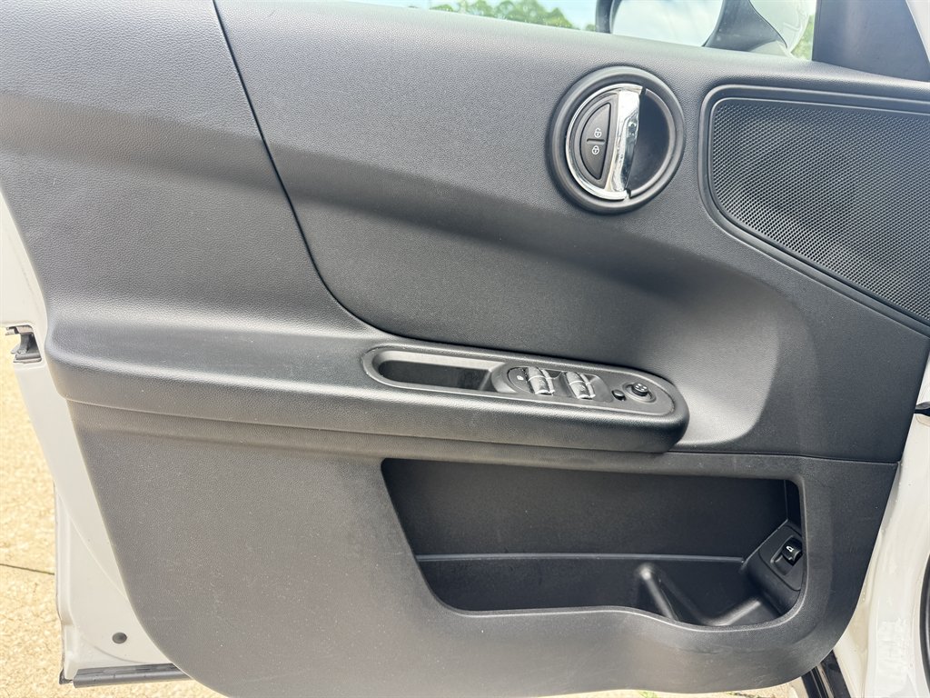2019 MINI Countryman - $13,900