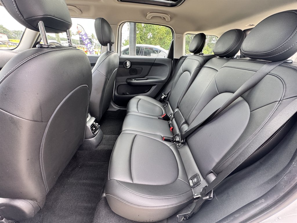 2019 MINI Countryman - $13,900