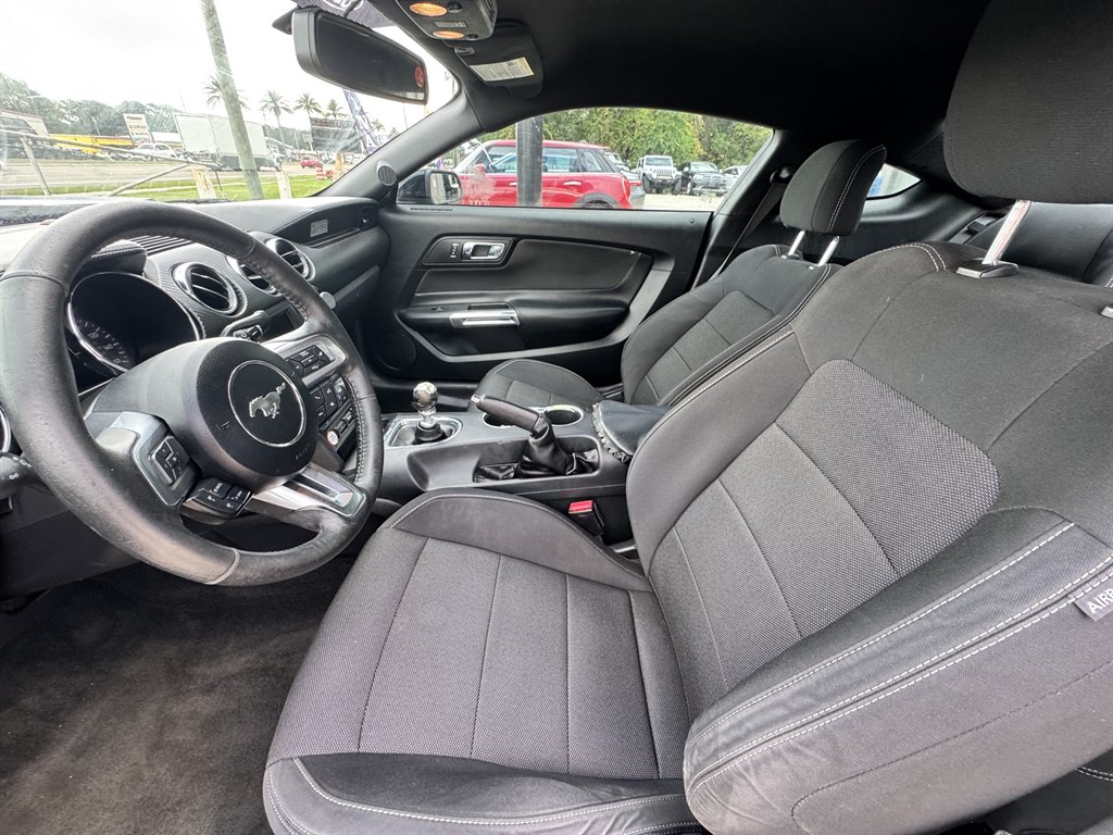2017 Ford Mustang - $14,900