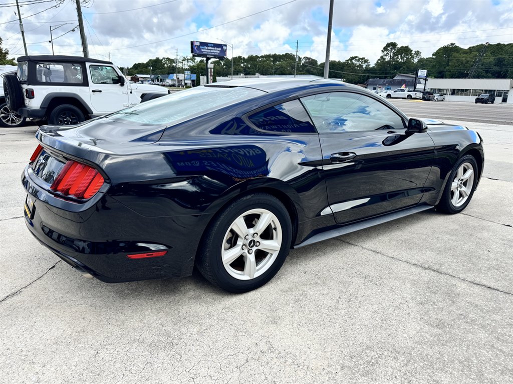 2017 Ford Mustang - $14,900
