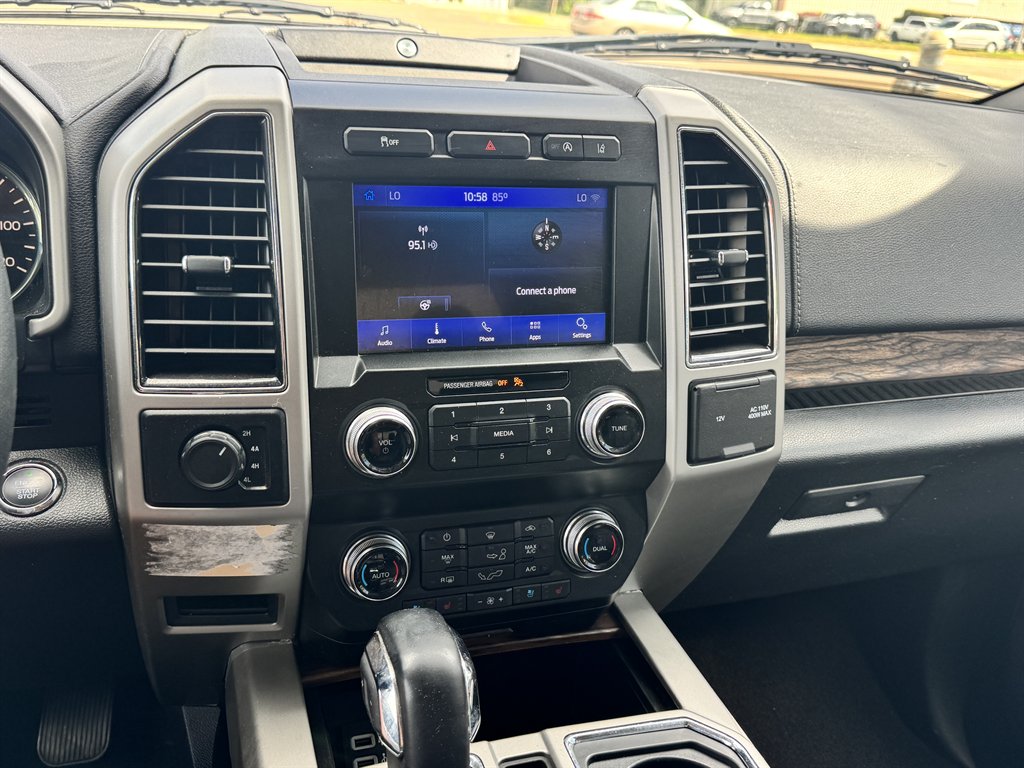 2020 Ford F-150 - $28,900