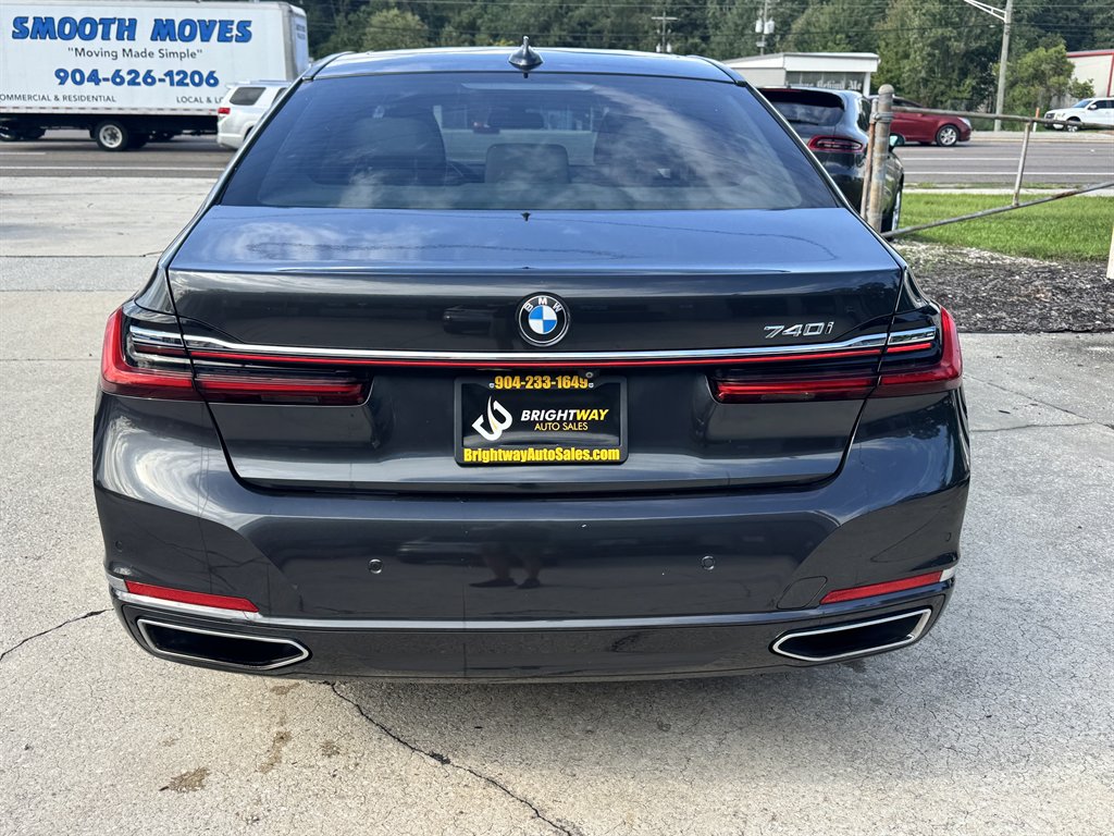 2020 BMW 740i - $22,900