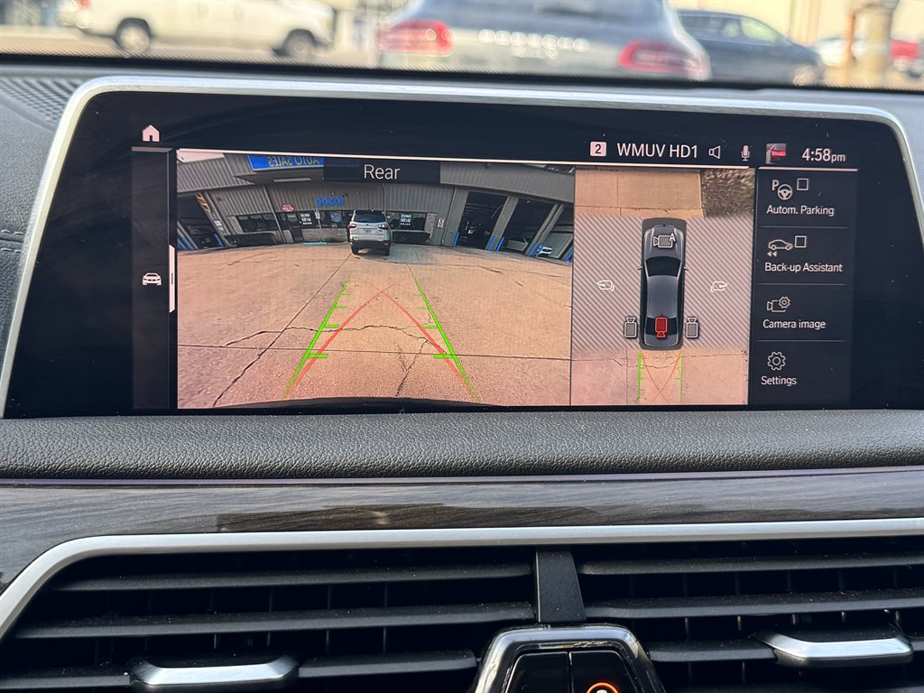 2020 BMW 740i - $22,900