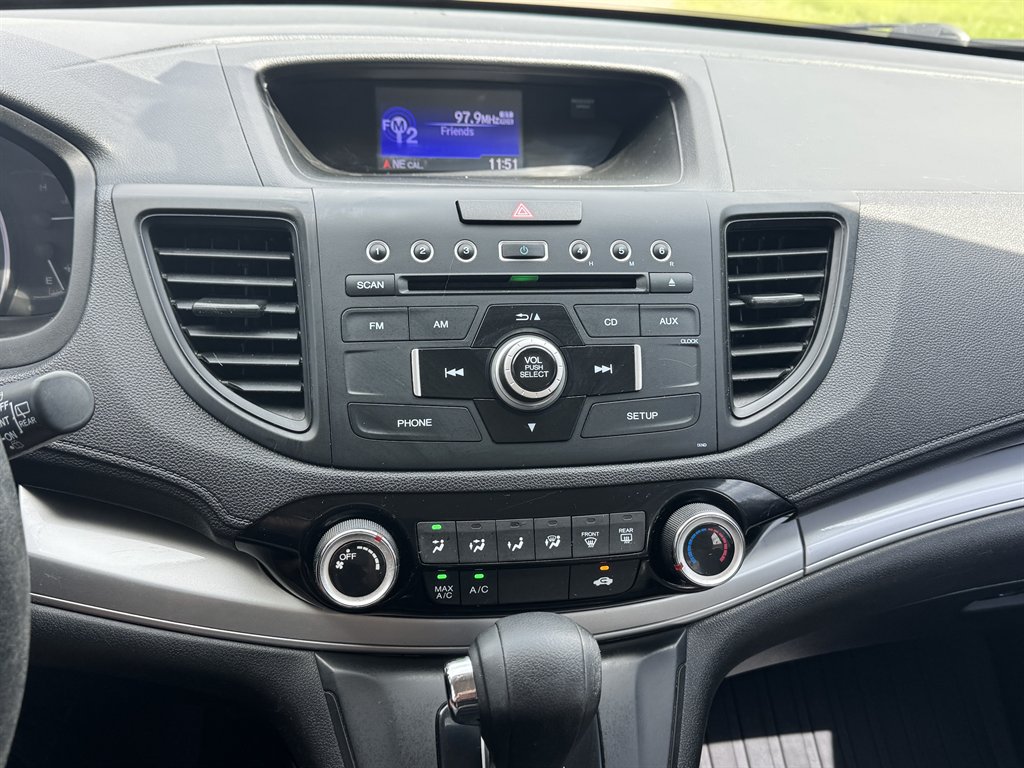 2015 Honda CR-V - $11,900