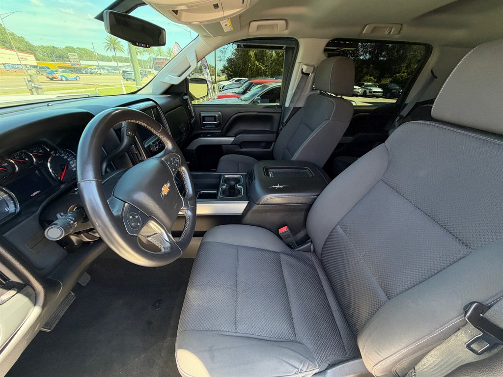 2018 Chevrolet Silverado - $23,900