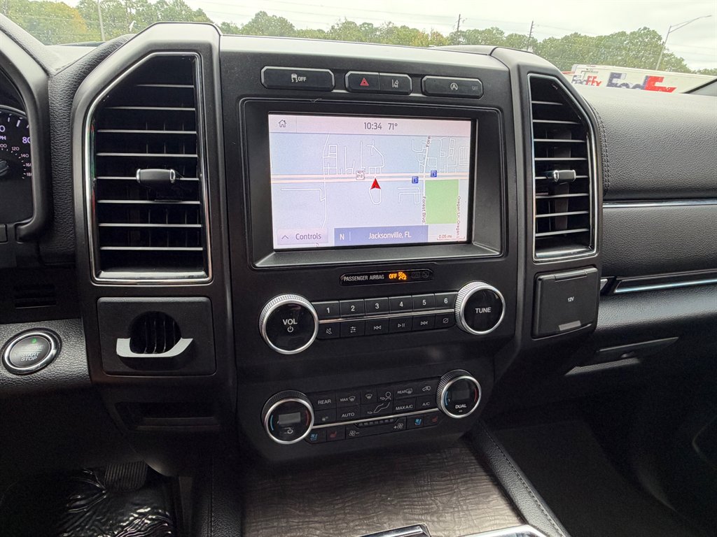 2021 Ford Expedition - $23,900