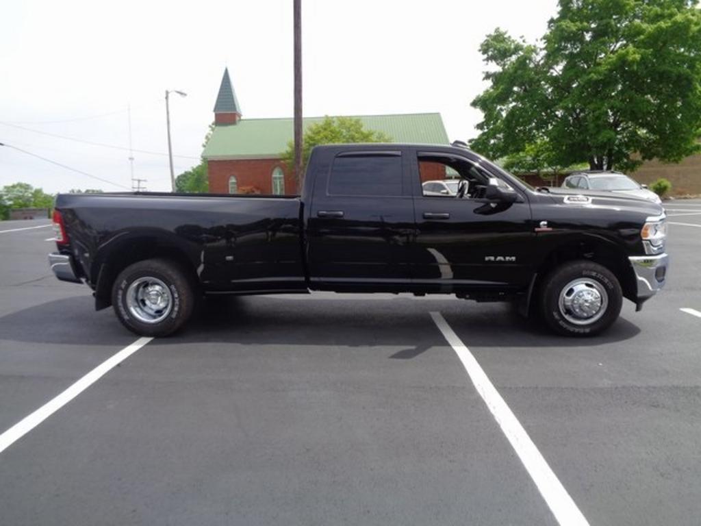 2014 Ford F-150 - $26,000
