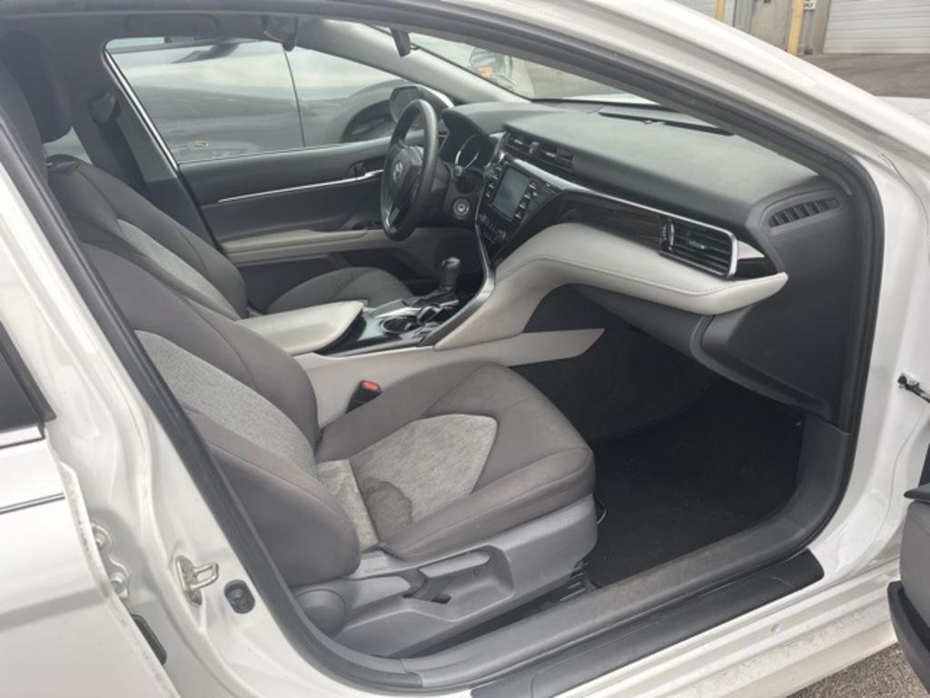 2019 Toyota Camry - $19,500