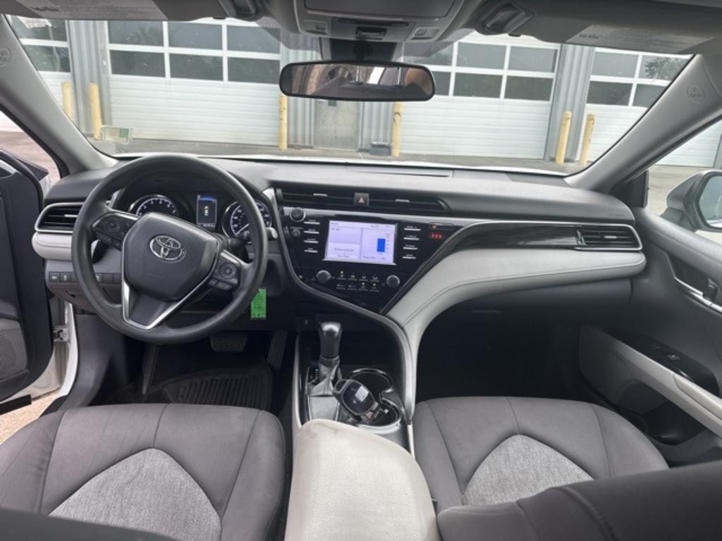 2019 Toyota Camry - $19,500