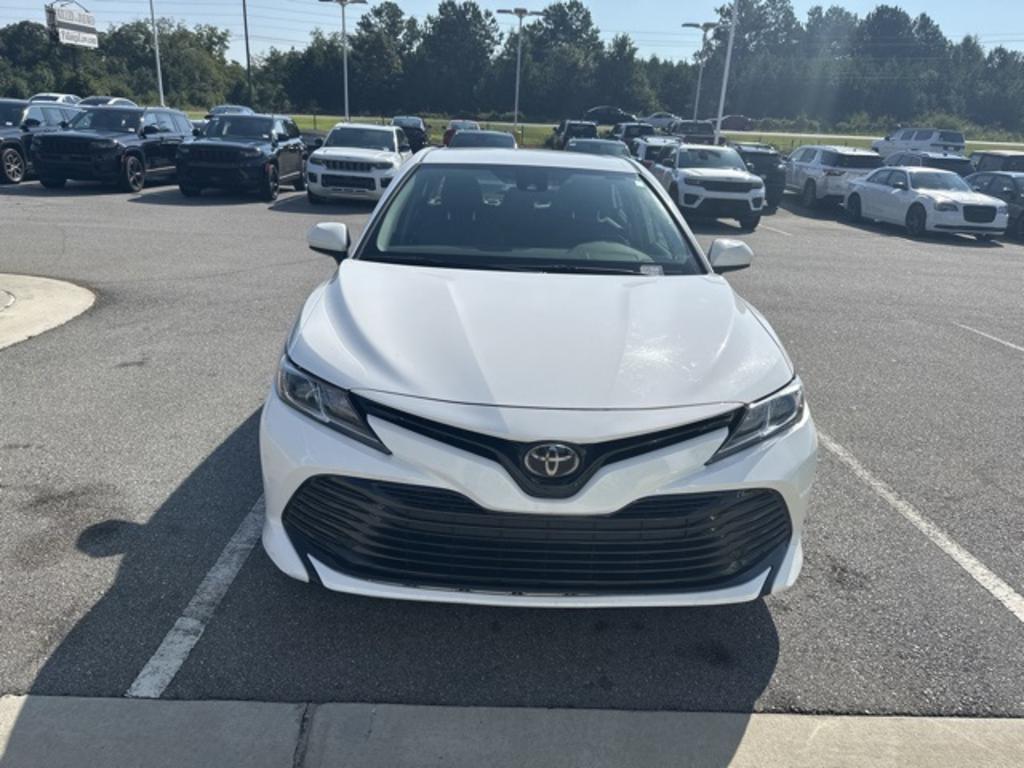2019 Toyota Camry - $19,500