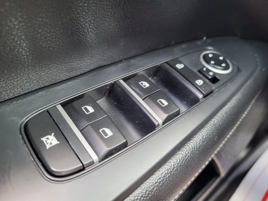 2018 Ram 1500 - $33,787