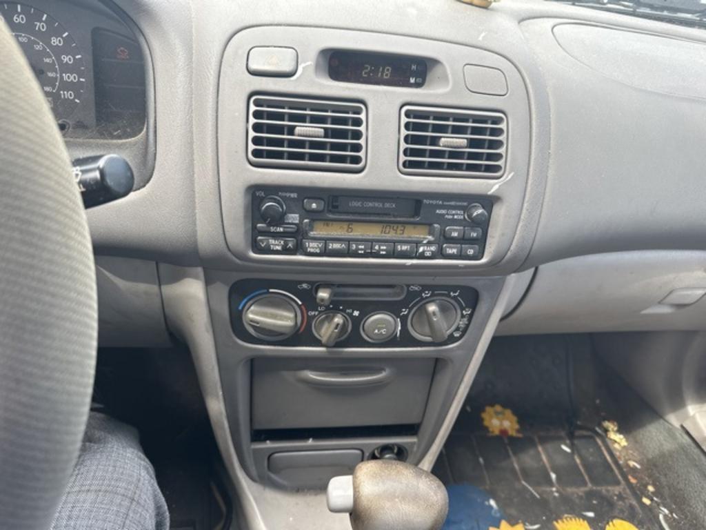 2000 Toyota Corolla - $1,000