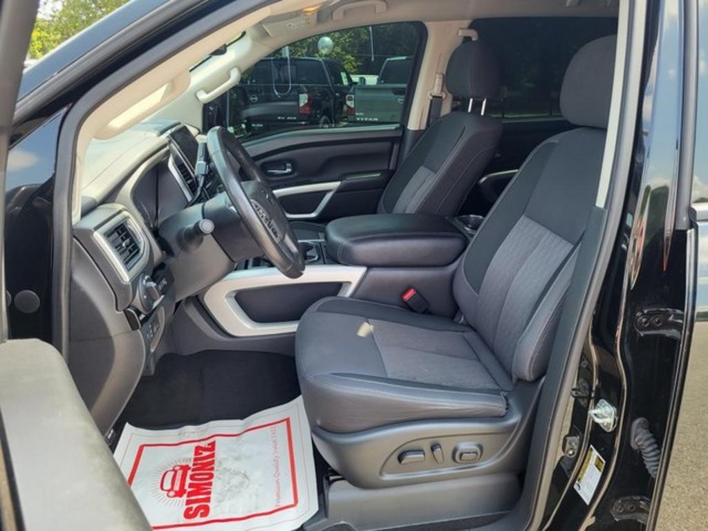 2018 Jeep Wrangler - $35,000