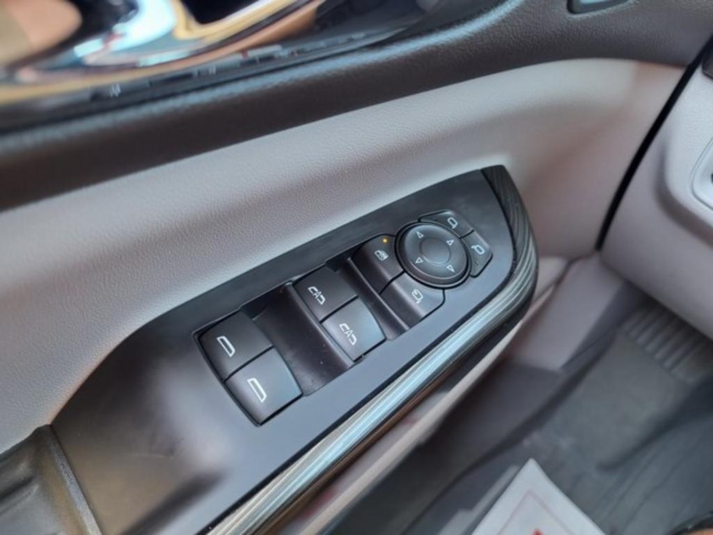 2022 GMC Acadia - $35,000