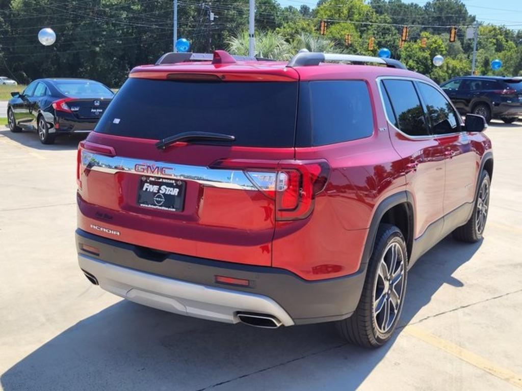 2022 GMC Acadia SLT photo
