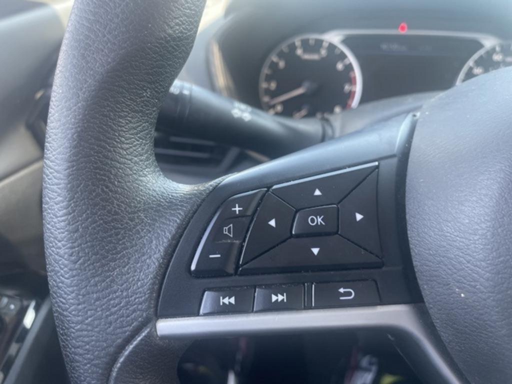 2021 Nissan Altima - $22,000