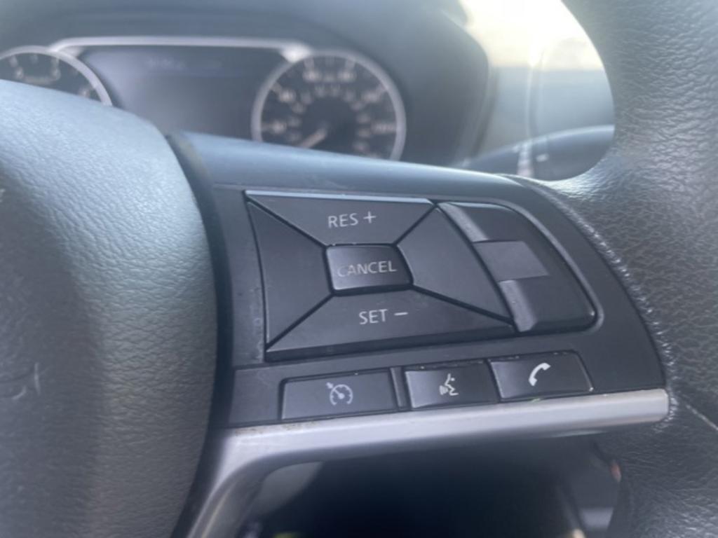 2021 Nissan Altima - $22,000