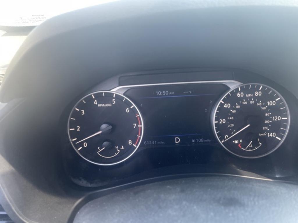 2021 Nissan Altima - $22,000